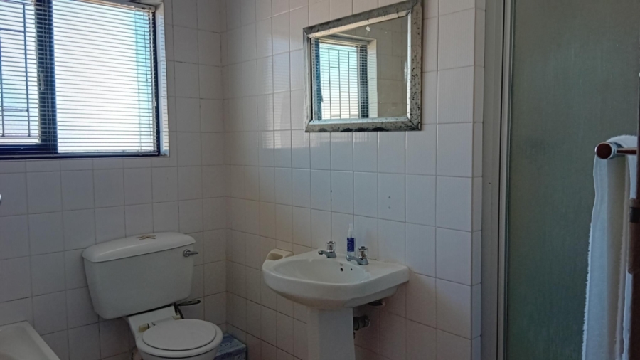 4 Bedroom Property for Sale in Parkersdorp Western Cape